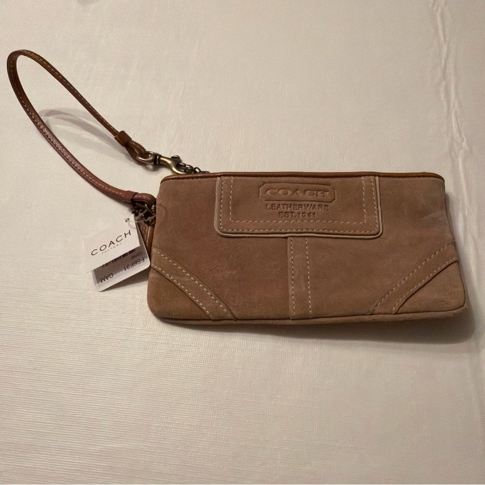NWT suede Coach tan/brown Leatherware Pouch
